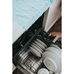 Żel do mycia naczyń w zmywarce — kiedy i jak go używać